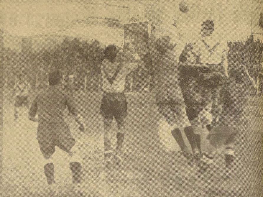 Colo-Colo frente a Vélez en 1935